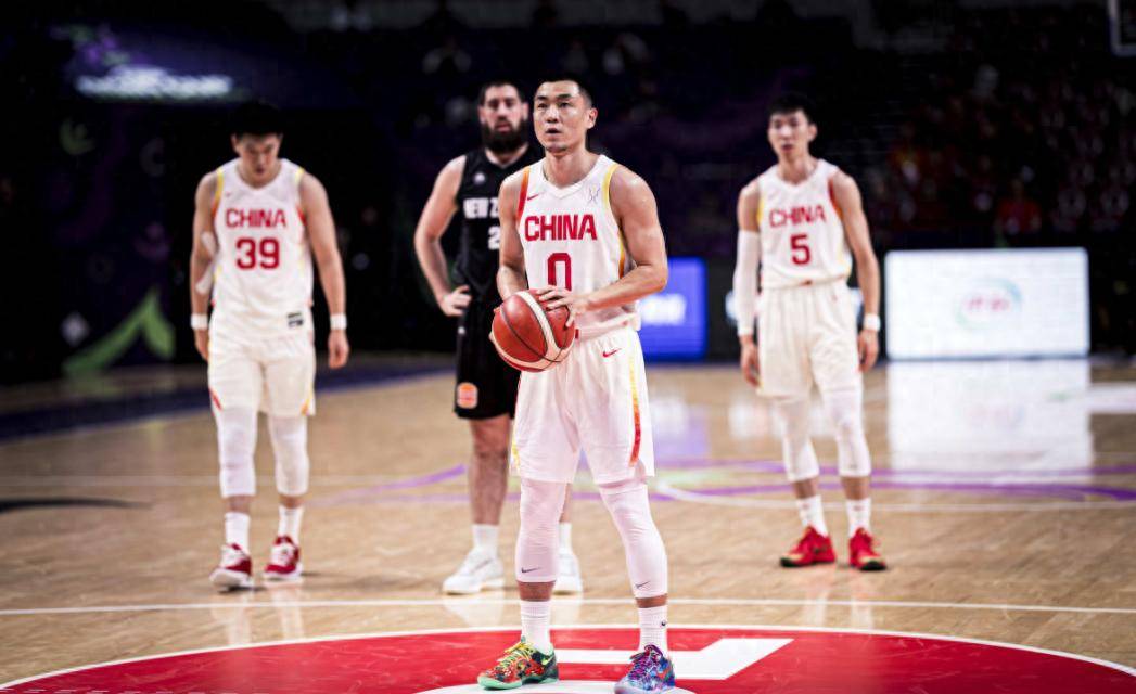 开云网页版-费城76人发布备战花絮，转会期门线救险，CBA季后赛任务艰巨，医务组通报恢复的简单介绍