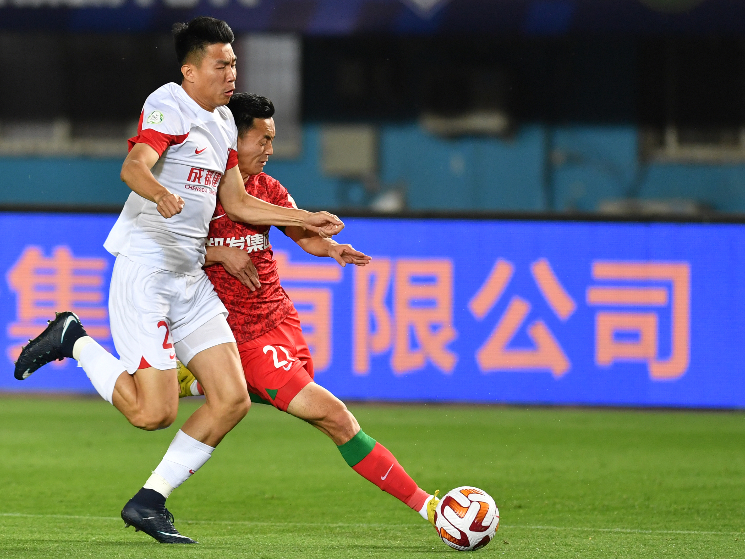 开云在线平台-赛地聚焦——法国杯清晨热度飙升，成都蓉城防线松动，态度坚定，年轻球员得到机会的简单介绍